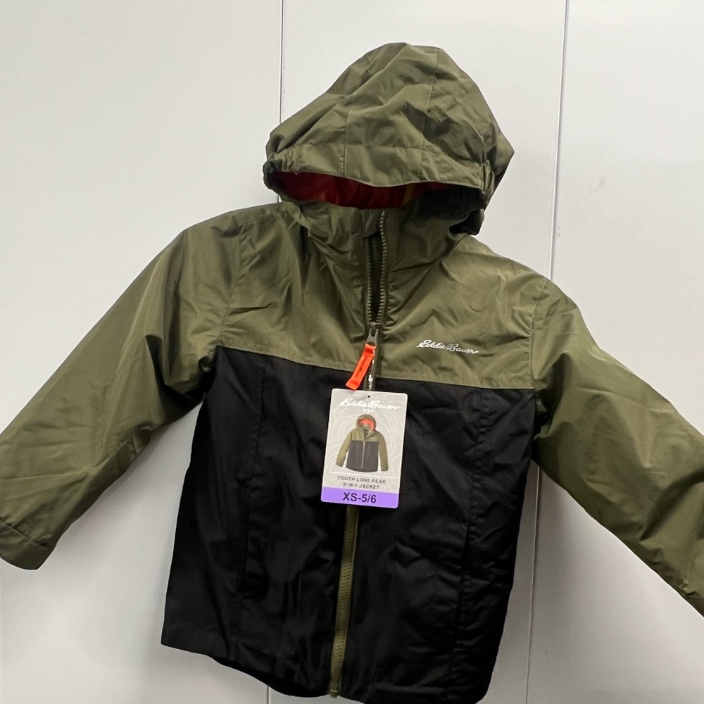 New kids eddie bauer heavy duty jacket